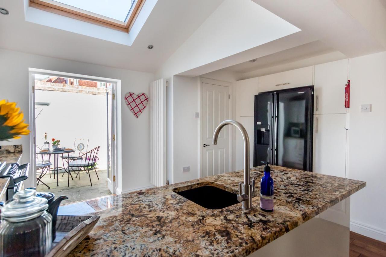 Villa 48 Fairfax Street York Esterno foto